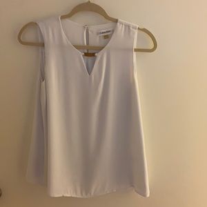 CLAVIN KLEIN WHITE SLEEVELESS BLOUSE